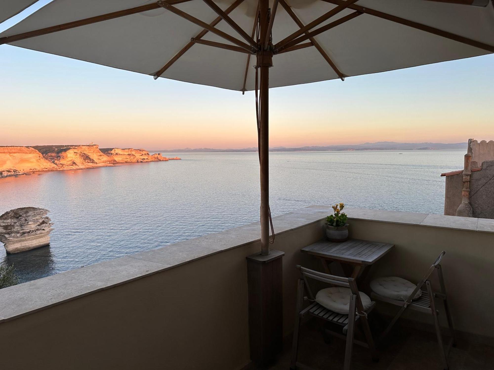 Entre Ciel Et Mer Hotel Bonifacio  Buitenkant foto